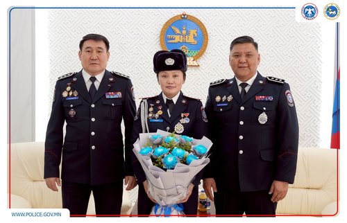 Монгол Улсын гавьяат дасгалжуулагч, цагдаагийн ахмад С.Будхүүд хүндэтгэл үзүүллээ